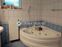 Eladó családi ház, Kecskeméten 139.9 M Ft, 4 szobás