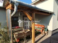 Eladó családi ház, Röszkén 84 M Ft, 3+1 szobás