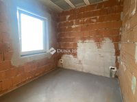 Eladó téglalakás, Dunaharasztin 95.933 M Ft, 3 szobás