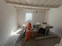 Eladó családi ház, Tápiószelén 14.9 M Ft, 2 szobás