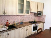 Kiadó téglalakás, albérlet