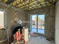 Eladó ikerház, Vecsésen 105 M Ft, 4 szobás