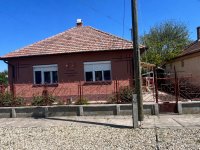 Eladó családi ház, Sarkadon 25.5 M Ft, 3 szobás