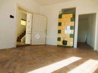 Eladó családi ház, Peresznyén 38.3 M Ft, 5 szobás