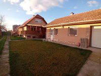 Eladó családi ház