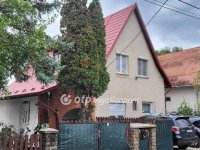 Eladó családi ház, Budakeszin 174.7 M Ft, 9 szobás