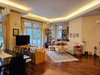 Eladó családi ház, XI. kerületben 610 M Ft, 10 szobás