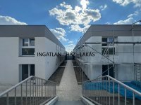 Eladó téglalakás, Mogyoródon 56.9 M Ft, 3 szobás