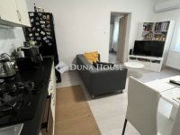 Eladó családi ház, X. kerületben 62.9 M Ft, 3 szobás