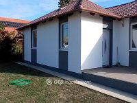 Eladó nyaraló, Abádszalókban 42 M Ft, 2 szobás