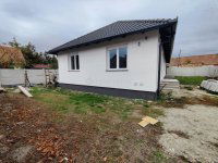 Eladó ikerház, Monoron 87.9 M Ft, 4 szobás / költözzbe.hu