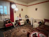 Eladó családi ház, Farmoson 32 M Ft, 3 szobás