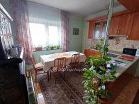 Eladó családi ház, Baján 49 M Ft, 5 szobás