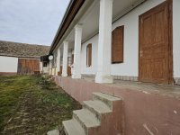 Eladó családi ház, Véménden 54.9 M Ft, 5 szobás