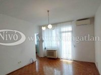 Eladó téglalakás, Veszprémben 65 M Ft, 2 szobás