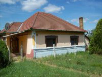 Eladó családi ház