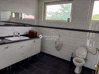 Eladó mezogazdasagi ingatlan