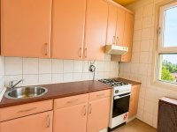 Eladó panellakás, Gödöllőn 69.99 M Ft, 1+2 szobás