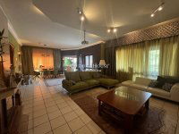 Eladó családi ház, Szadán 195 M Ft, 5 szobás