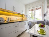 Kiadó téglalakás, albérlet