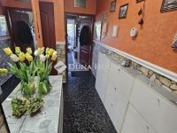 Eladó sorház, Szigetszentmiklóson 89.9 M Ft, 5 szobás