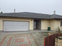 Eladó családi ház, Dunavarsányban 149.9 M Ft, 5 szobás