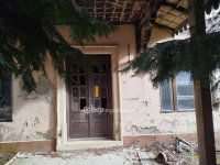 Eladó családi ház, Sásdon 500 M Ft, 10 szobás