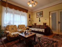 Eladó családi ház, Pakson 69.9 M Ft, 4 szobás