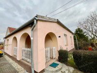 Eladó családi ház, Győrladaméren 39 M Ft, 6 szobás