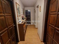 Eladó családi ház, Szigetszentmártonban 84.9 M Ft, 6 szobás