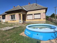 Eladó családi ház, Alapon 23.99 M Ft, 4 szobás