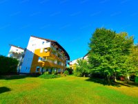 Eladó téglalakás, Győrött 109.9 M Ft, 4 szobás