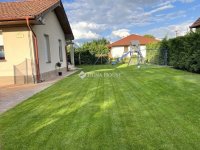 Eladó családi ház, Kecskeméten 99.9 M Ft, 6 szobás