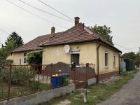 Eladó családi ház, Dunavecsén 19.9 M Ft, 3 szobás