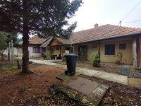 Eladó családi ház