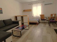 Eladó téglalakás, Pécsett 44.5 M Ft, 1+1 szobás