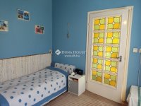 Eladó családi ház, Dunabogdányban 170 M Ft, 6+3 szobás