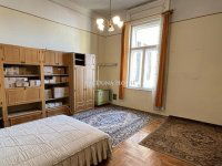 Eladó téglalakás, V. kerületben 149 M Ft, 3 szobás