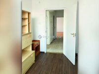 Eladó panellakás, Győrött, Teleki László utcában 67.563 M Ft