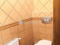 Eladó családi ház, Vecsésen 149.9 M Ft, 4+1 szobás