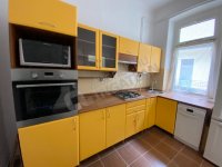 Kiadó téglalakás, albérlet, II. kerületben 300 E Ft / hó
