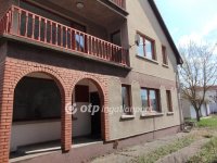 Eladó családi ház, Jászberényben 85 M Ft, 3+2 szobás