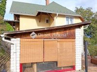 Eladó családi ház, Szentendrén 119.9 M Ft, 4 szobás