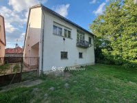 Eladó családi ház, Pápán 49.9 M Ft, 3+4 szobás