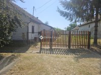 Eladó családi ház, Tácon 20 M Ft, 2 szobás