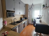 Eladó téglalakás, Pápán 41.9 M Ft, 2 szobás