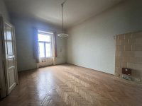 Eladó téglalakás, V. kerületben, Nyugati téren 144 M Ft