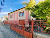 Eladó családi ház, Hosszúhetényen 49 M Ft, 3+1 szobás