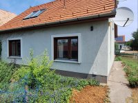 Eladó családi ház, Gödöllőn 80 M Ft, 3 szobás