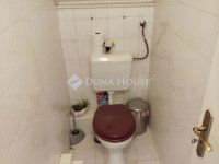 Eladó családi ház, Velencén 99 M Ft, 6 szobás